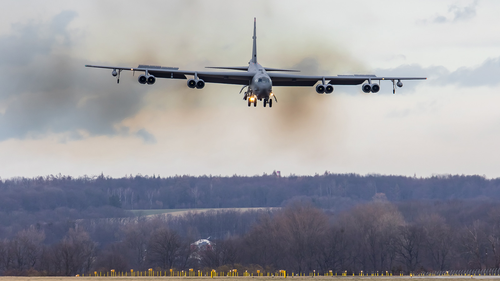 news_1244_buff_mosnov_landing1